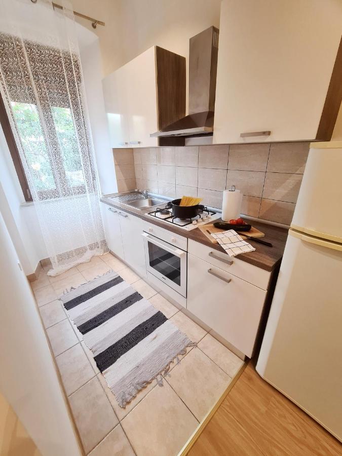 Caligula City Center Apartment Pula Zewnętrze zdjęcie