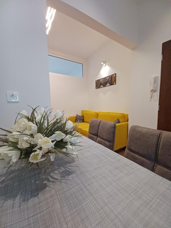 Caligula City Center Apartment Pula Zewnętrze zdjęcie